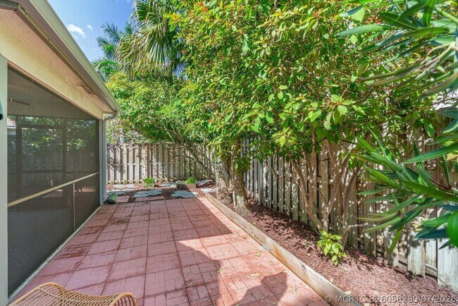 Photo - 5539 Eton Ct