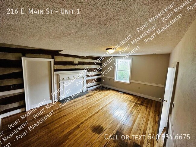 Photo - 216 E Main St Unidad 1