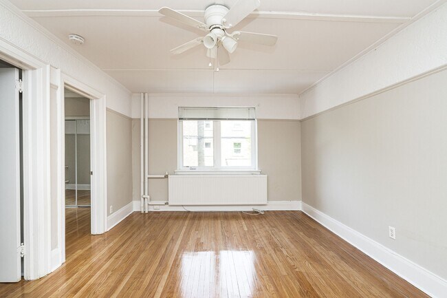 Photo - 100 Vaughan Rd