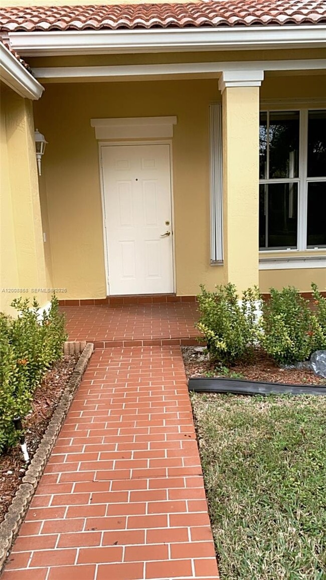 Photo - 756 Sand Creek Cir