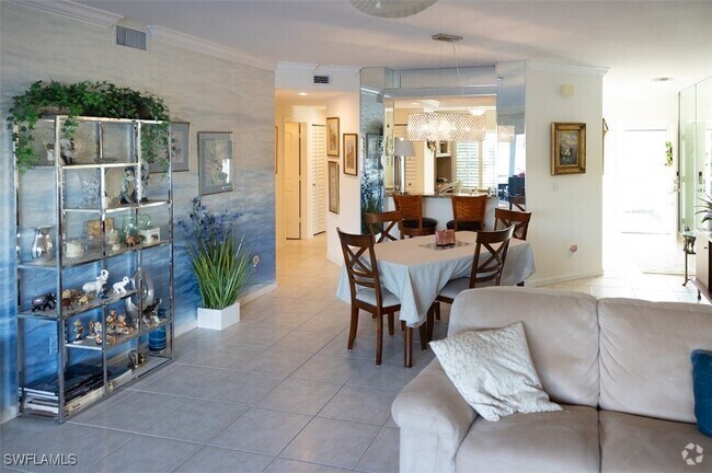 Building Photo - 6270 Bellerive Ave Unit 303 Rental