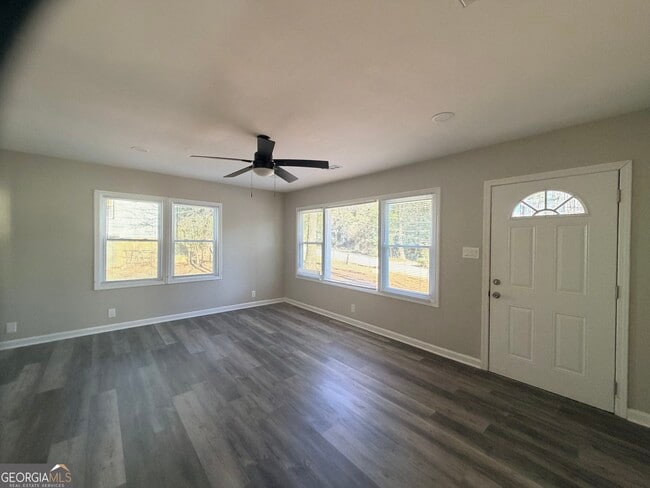 Photo - 1433 Midview Dr