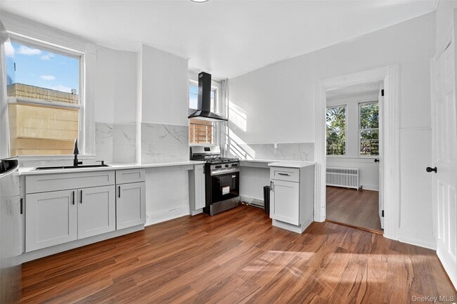 Photo - 59 Park Hill Ave Unit 2