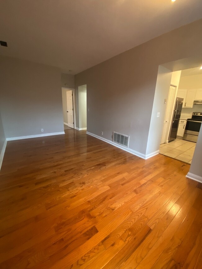 Photo - 921AR Geyer Unit 921AR