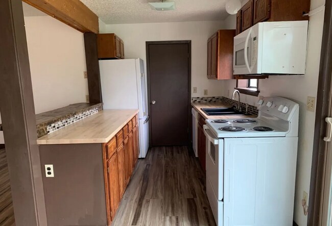 Photo - 577 E Golf Pl