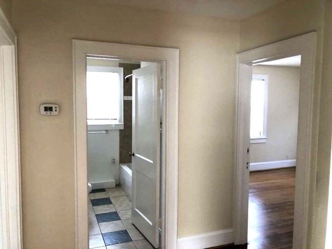 Photo - UPSTAIRS DUPLEX
