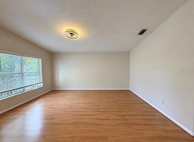 Photo - 1717 W Nassau St