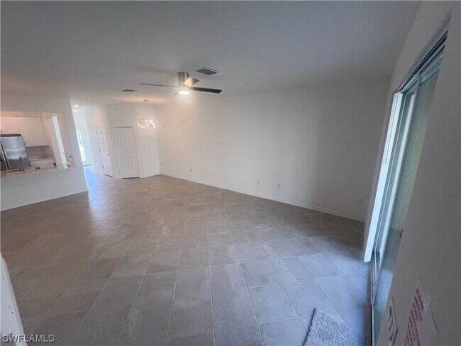 Photo - 2827 Blossom Wy Townhome