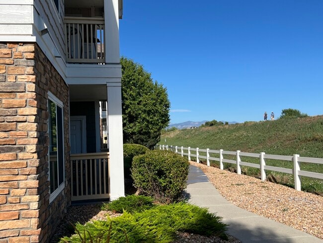Photo - 4925 Hahns Peak Dr Unit 104