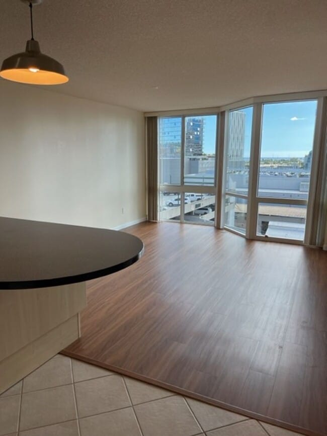 Photo - 1/1/1- One Archer Lane. Central AC!  WIFI & Cable included