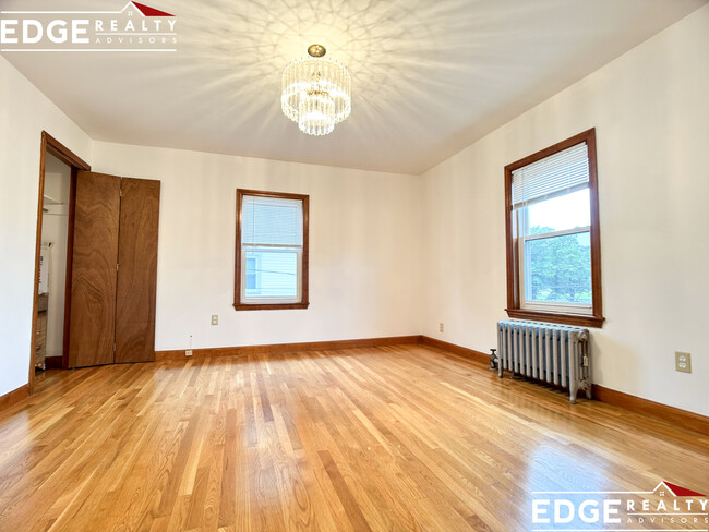 Photo - 40 Vineland St Apartments Unit 2