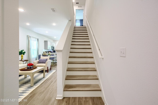 67 Pamplona Dr