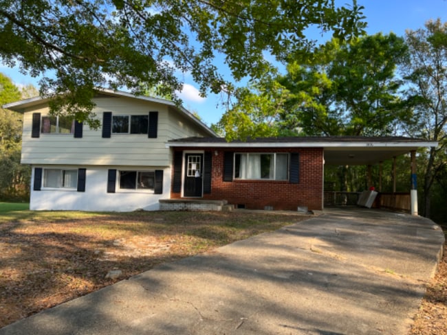 Building Photo - 3806 Devonshire Dr Rental