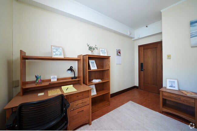 Single - Studio