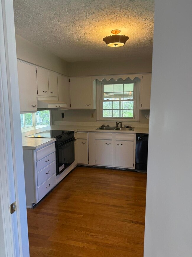 Photo - 3487 Ormond Cir