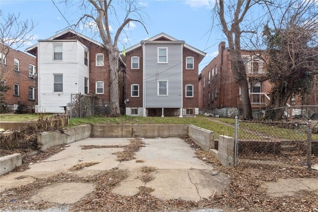 Photo - 4040 Shreve Ave Unit A