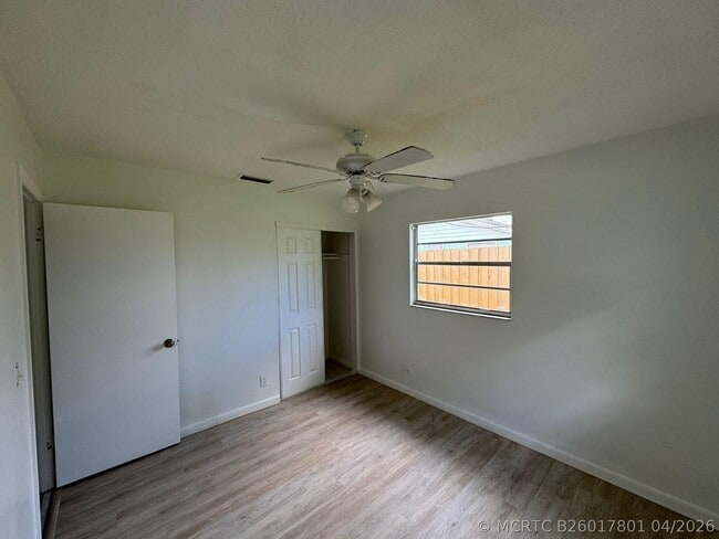 Photo - 3002 SE Camino Ave