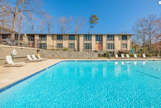 Building Photo - Upgraded 2-Bedroom Premium Apartment in Brookhaven | 838 SF