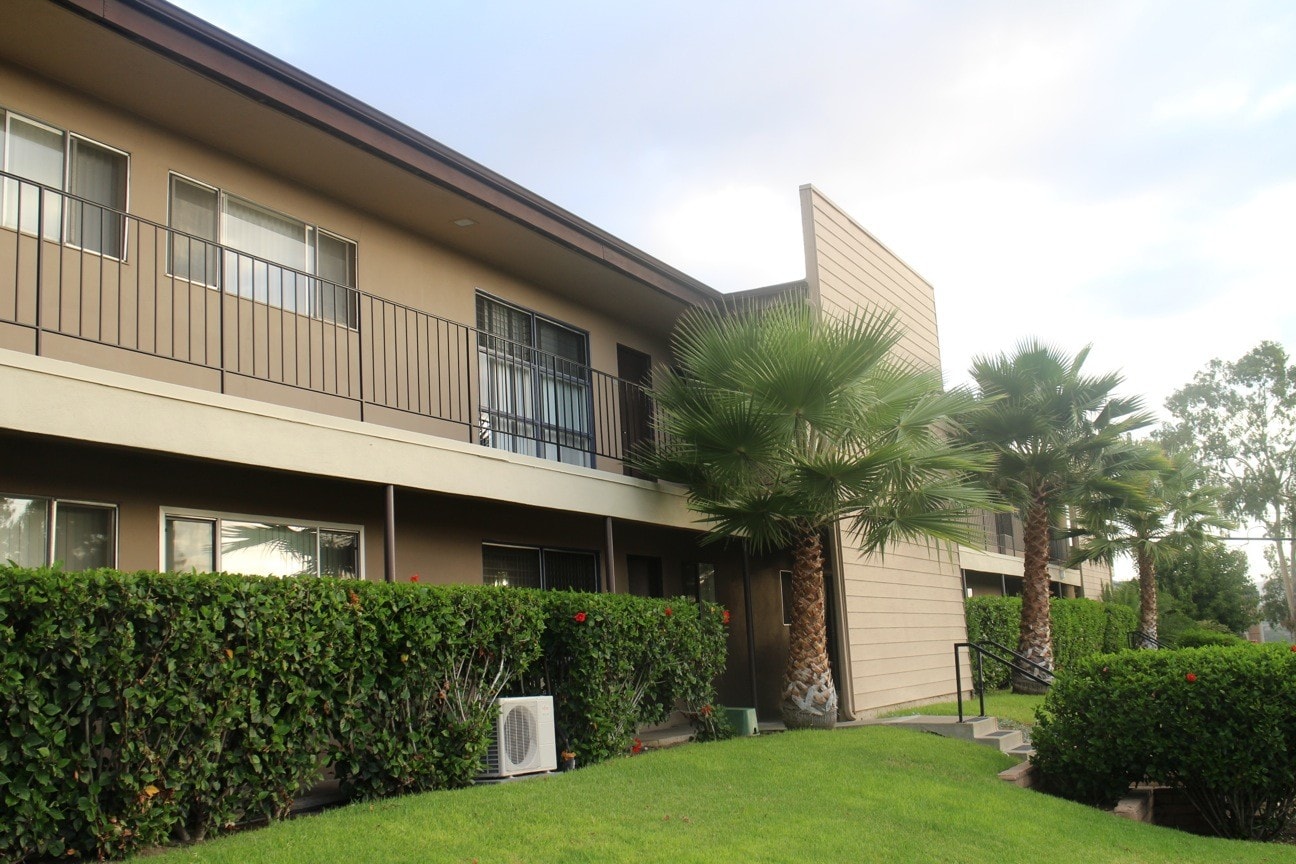 Photo - 2677 Marathon Dr Unidad 2677 MARA 2J