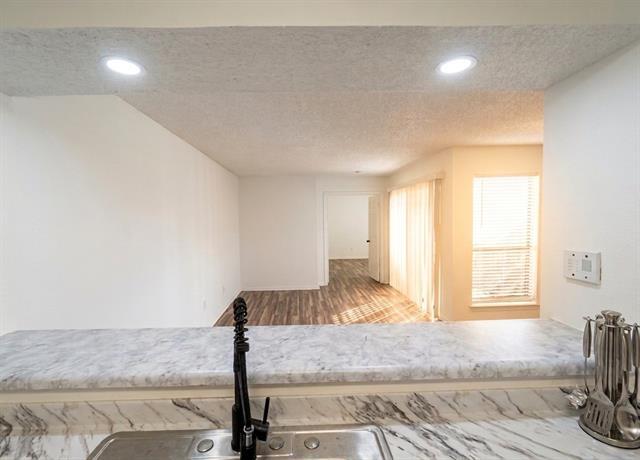 Photo - 9813 Walnut St Unit 302
