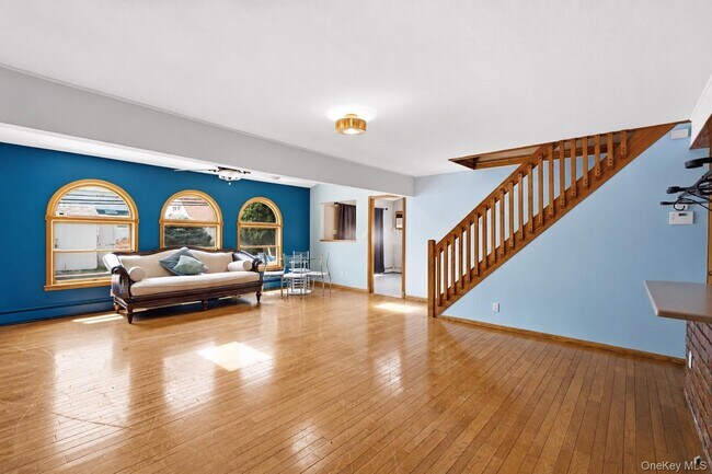 Photo - 12 Cable Ln