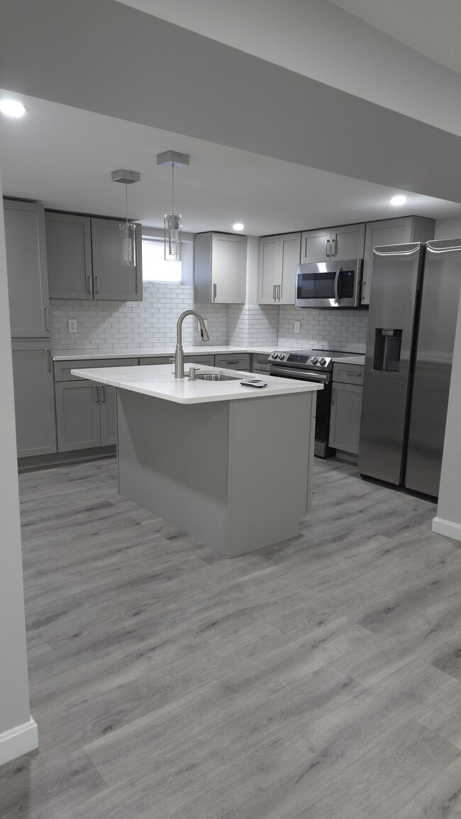 Photo - 266 Mountain Ave Unidad Aparment