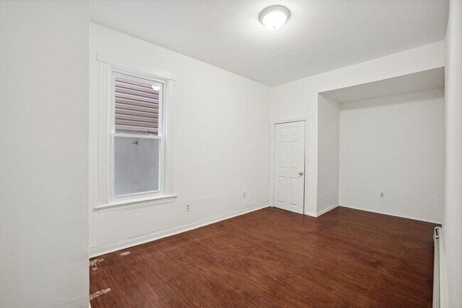 Photo - 163 Bidwell Ave Unit 1