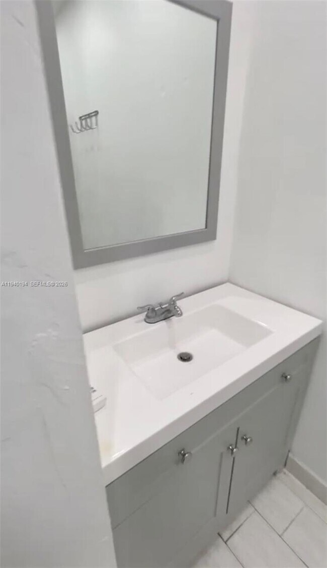 Photo - 1332 NE 177th St