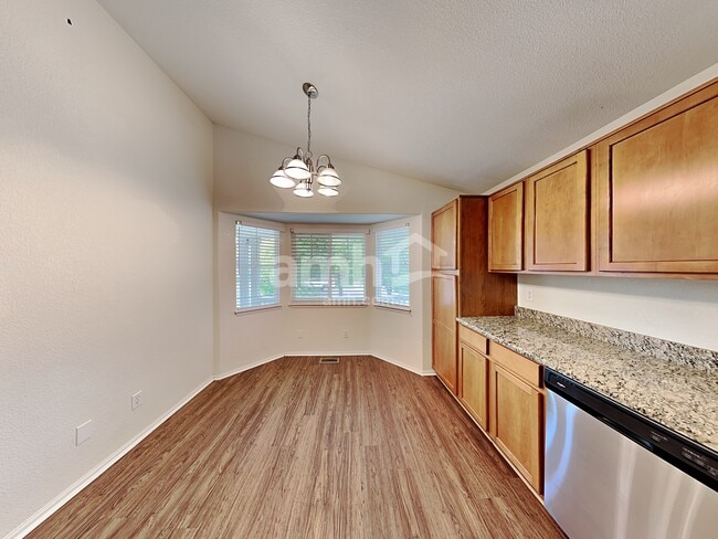 Photo - 11260 Jamaica St