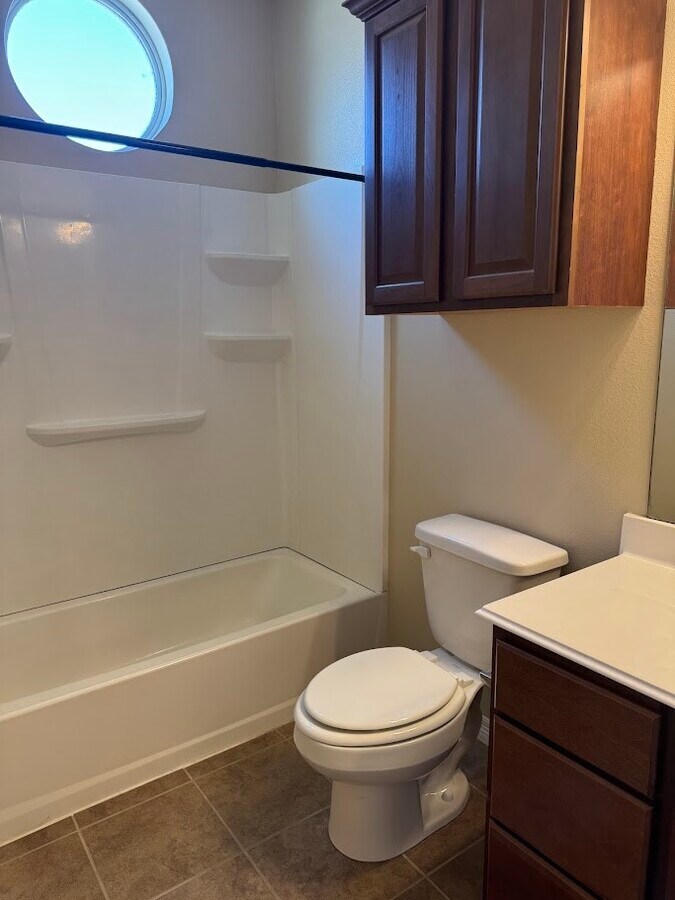 Photo - 1198 Jones-Butler Rd Unidad 1904