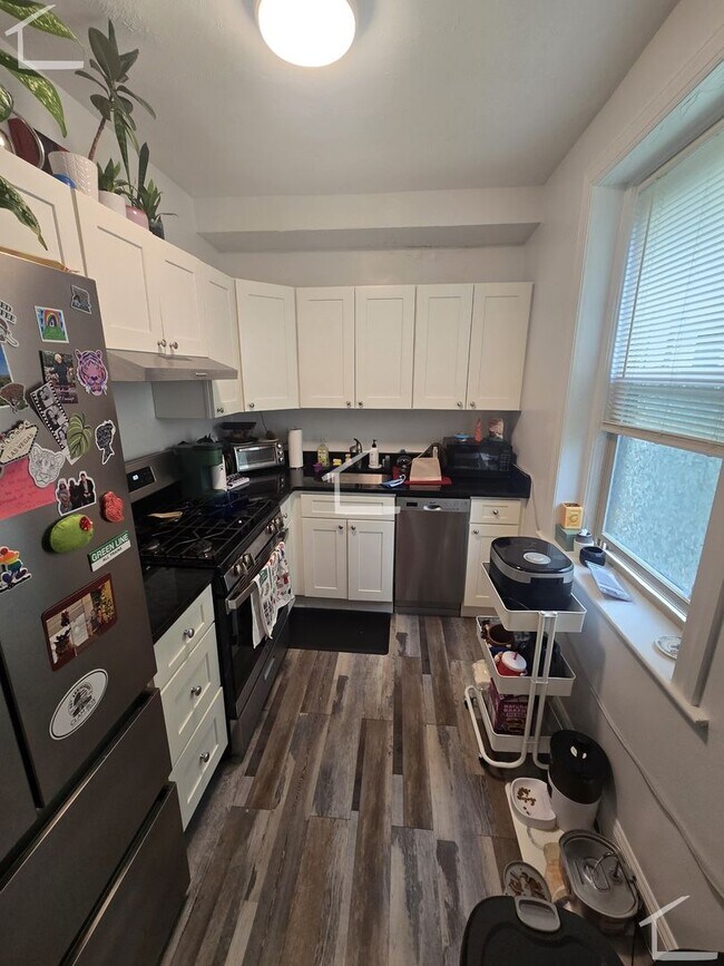 Photo - Awesome 2 bed in Allston