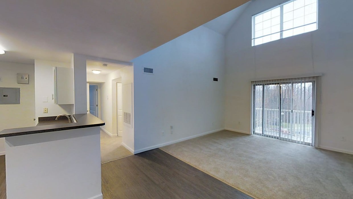 Photo - The Royce at Trumbull Apartments