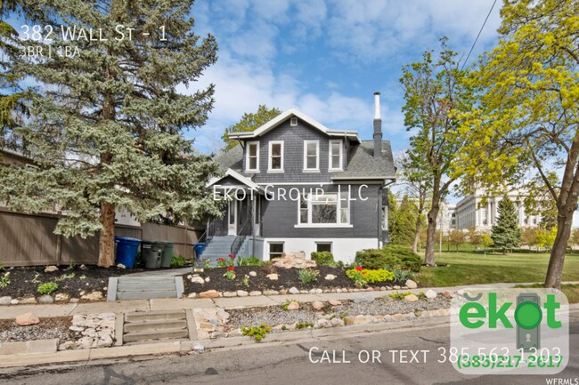 Photo - 382 Wall St Unit 1