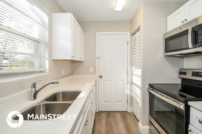 Photo - 9436 Gisborne Dr