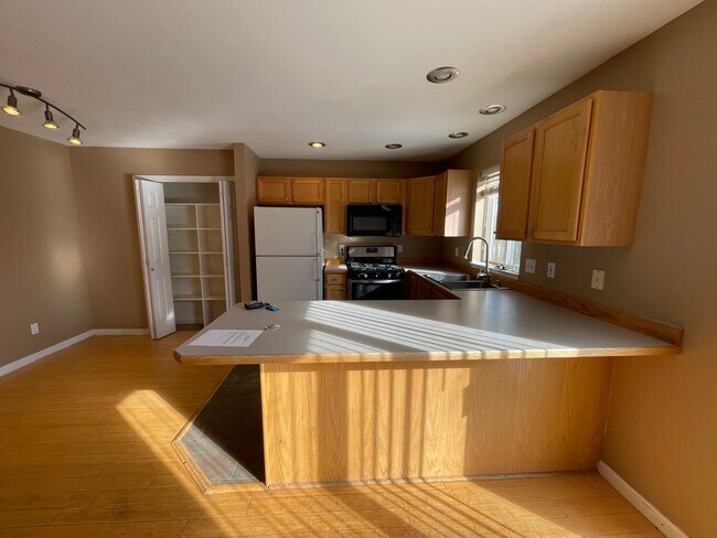 Photo - 106 Michael Grove Ave