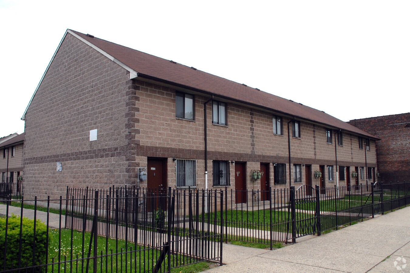 Photo - Oriental Village Apartments