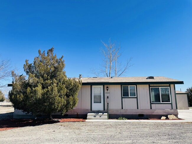 Photo - 920 Dodge Ln