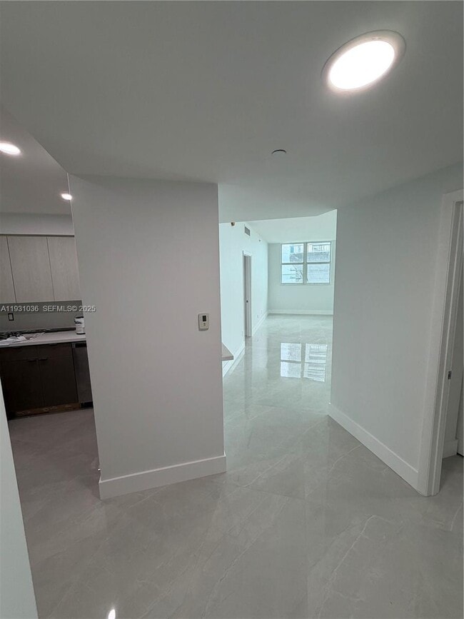 Photo - 2475 Brickell Ave Unit 2007