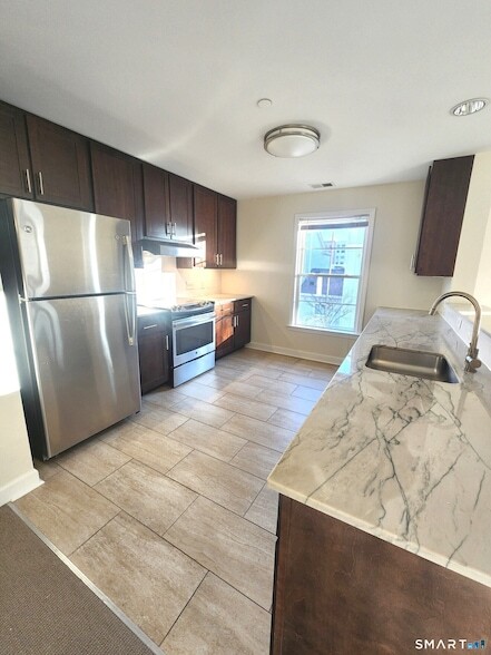 16 Merrell Ave