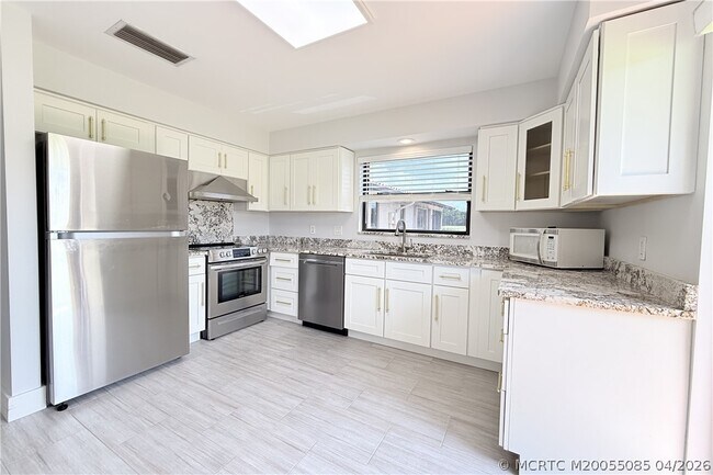 Photo - 3505 SW Quail Meadow Trail Unit A