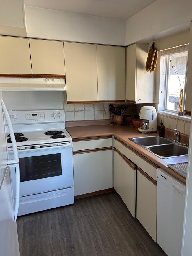 Prime Cambie - 323