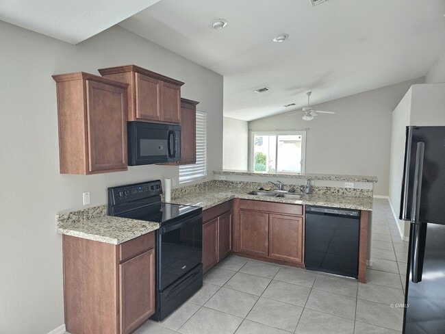 Photo - 1560 Whirlwind Way