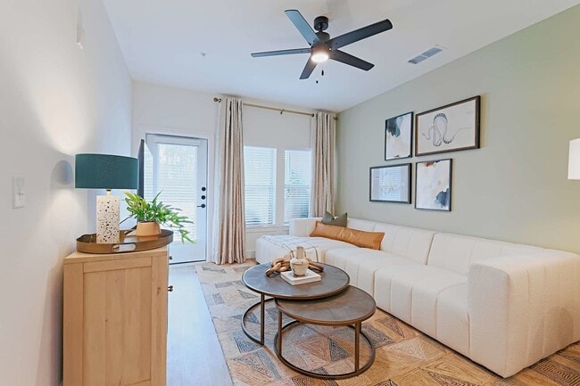 Photo - Tropia Luxury Apartments