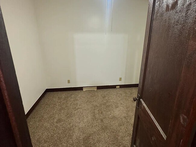 Photo - 44 E Brookside Ave Unit UP Stairs