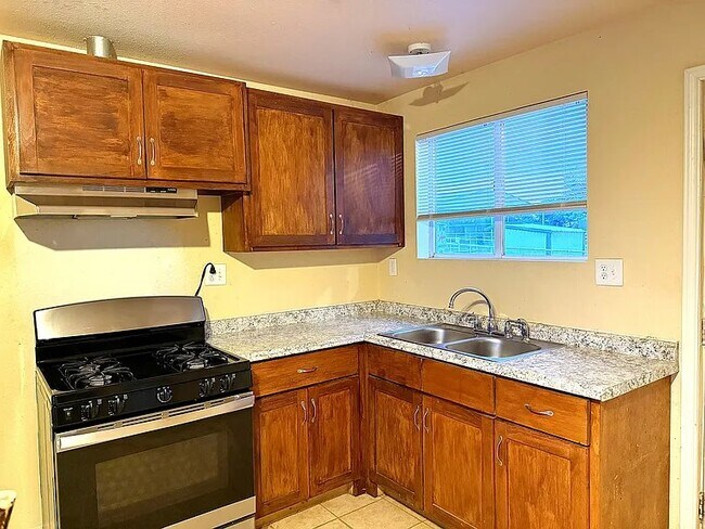 Photo - 8751 FM2931 Unidad 3