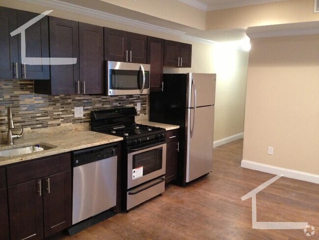 Building Photo - 92 Bragdon St Unit 1 Rental