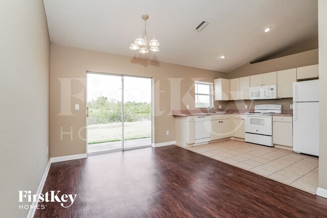 Photo - 3806 18th St SW