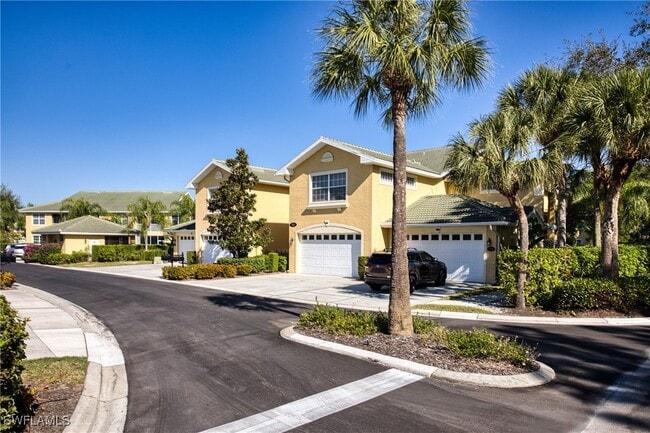 Photo - 8310 Big Acorn Cir Unit 1002