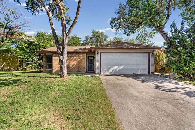 Building Photo - 621 Russet Valley Dr