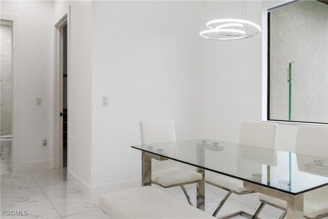 Photo - 331 NE 7th St